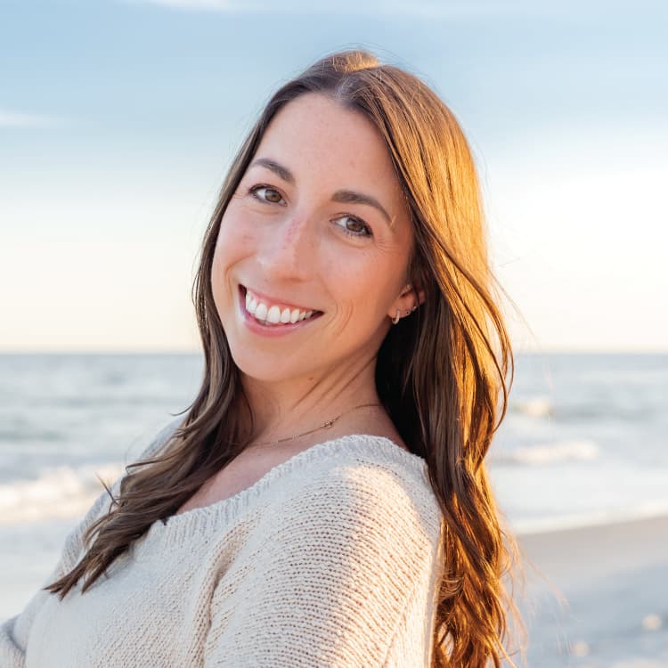 Jessica Brown Profile Image